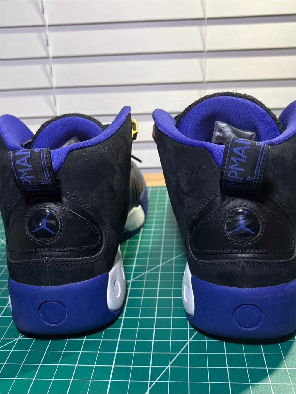 Jordan Jumpman Pro Men's Size 11 Basketball Sneakers Black and Concord
